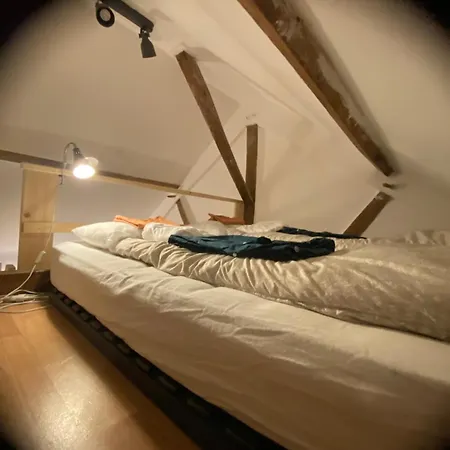 La Charmante Petite Maison Semesterbostad Croix