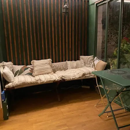 La Charmante Petite Maison Nyaraló *